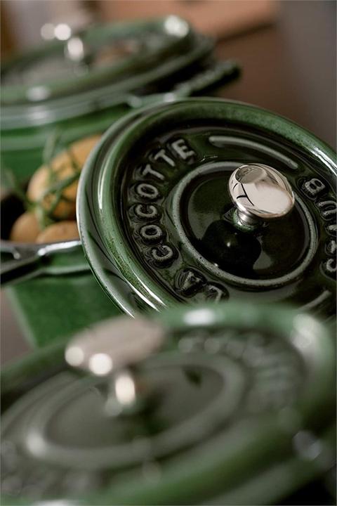 Produktbild Staub Mini Cocotte (10 cm, Bräter + Schmortopf, Gusseisen)