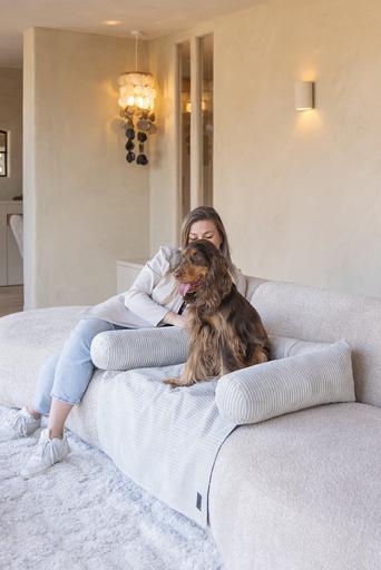 Produktbild Designed by Lotte Couchkissen Ribbed (Hund)