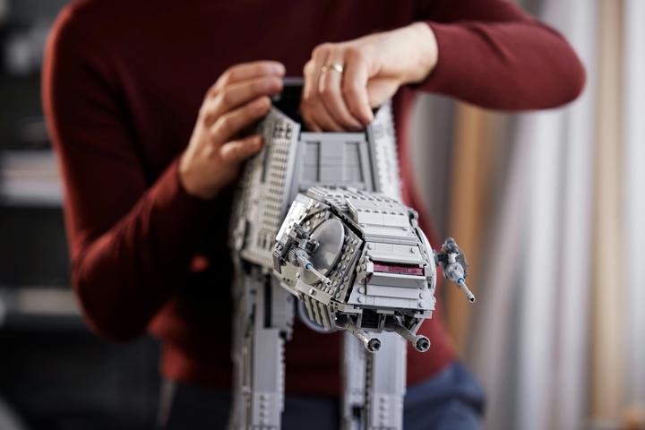 Productafbeelding LEGO AT-AT (75313, LEGO Zeldzame Sets, LEGO Star Wars)