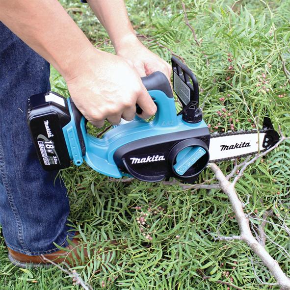Image du produit Makita DUC122Z (Tronçonneuse à batterie)