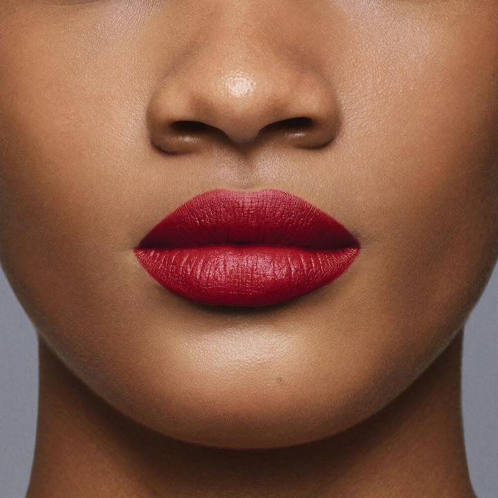Actual product image Shiseido lip liner (08 TRUE RED)