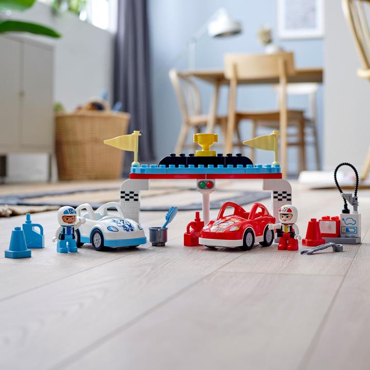 Image du produit LEGO Voitures de course (10947)