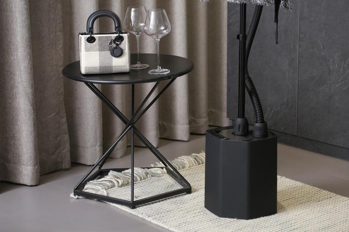 Actual product image SteamOne Steamone vertical steam straightener EUHG100B (1800 W, 40 g/min)