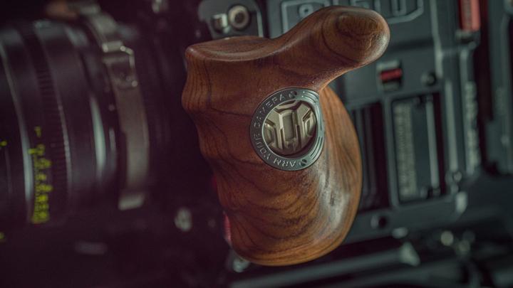 Produktbild Tilta Advanced Side Wooden Handle Pair, Type IX (Gimbal Griff)