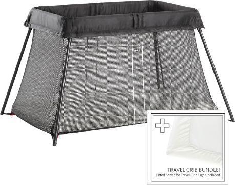 Actual product image BabyBjörn Travel Crib Light with fitted sheet