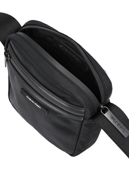 Immagine prodotto Calvin Klein Ck Essential Reporter XS (98% poliestere riciclato, 2% Poliuretano)