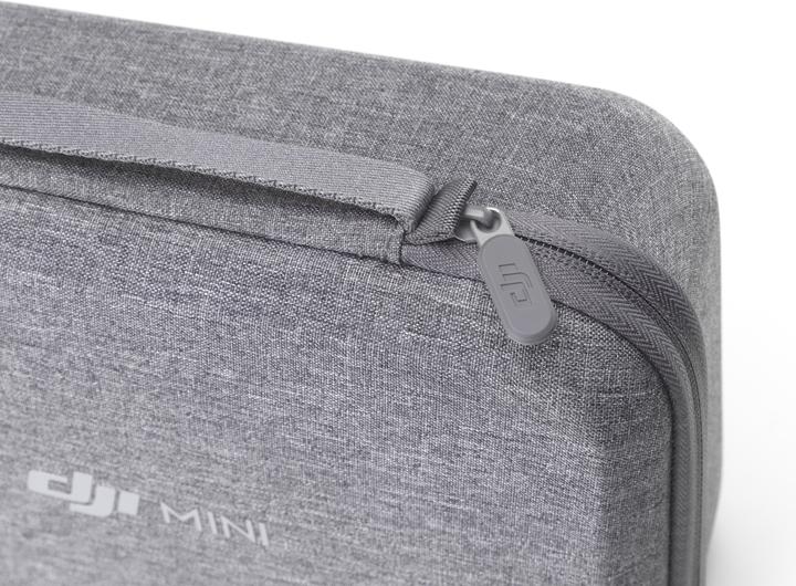 Actual product image DJI Mini SE Fly More Combo (30 min, 249 g, 12 Mpx)
