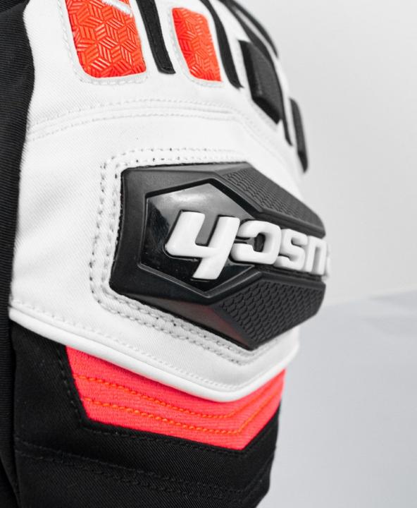 Actual product image Reusch World Cup Warrior Mitten (8)