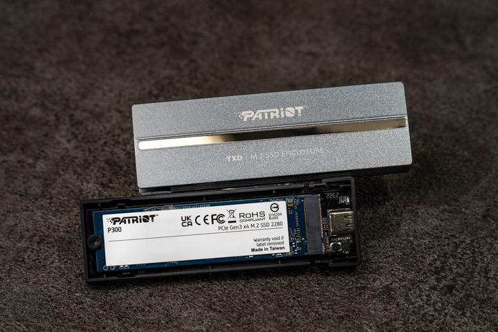 Produktbild Patriot TXD externí box USB 3.2 M.2 Gen2 NVMe SSD (M.2 2242, M.2 2230, M.2 2280, M.2 2260)