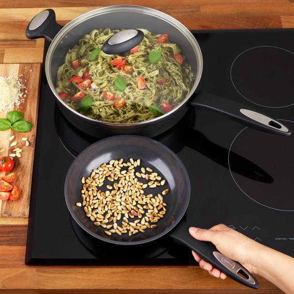 Actual product image Zyliss Frying pan Ultimate non-stick 24 cm (24 cm, Frying pan, Aluminium)