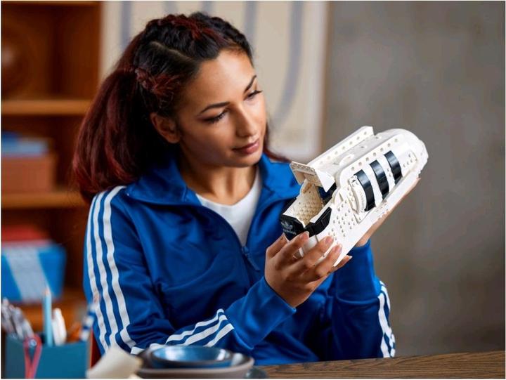 Productafbeelding LEGO Adidas Originals Superstar (10282, LEGO Icons)