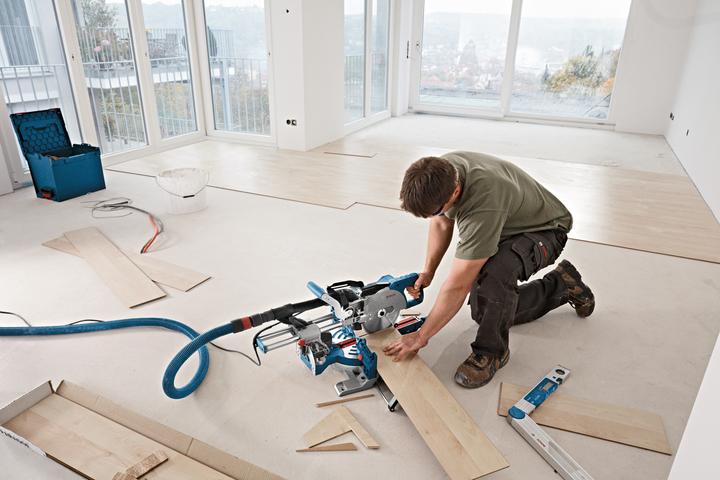 Actual product image Bosch Professional Bosch Professional panel saw GCM 8 SJL - CH version