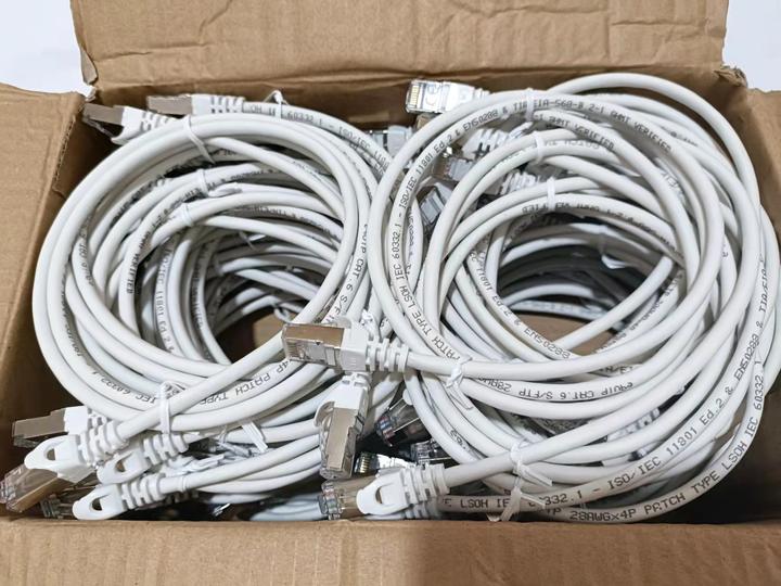 Actual product image equip Patch cable (S/FTP, CAT6, 1 m)