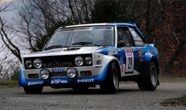 Produktbild Italeri 1:24 Fiat 131 Abarth Rally