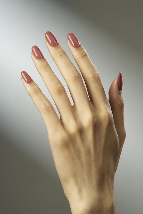 Immagine prodotto CND Smalto UV Shellac Take Root n. 473 Marrone rossastro (Marrone, Smalto per unghie effetto gel)