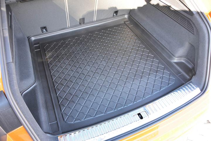 Actual product image Aristar Trunk tray for Audi Q8 from 2018 to present