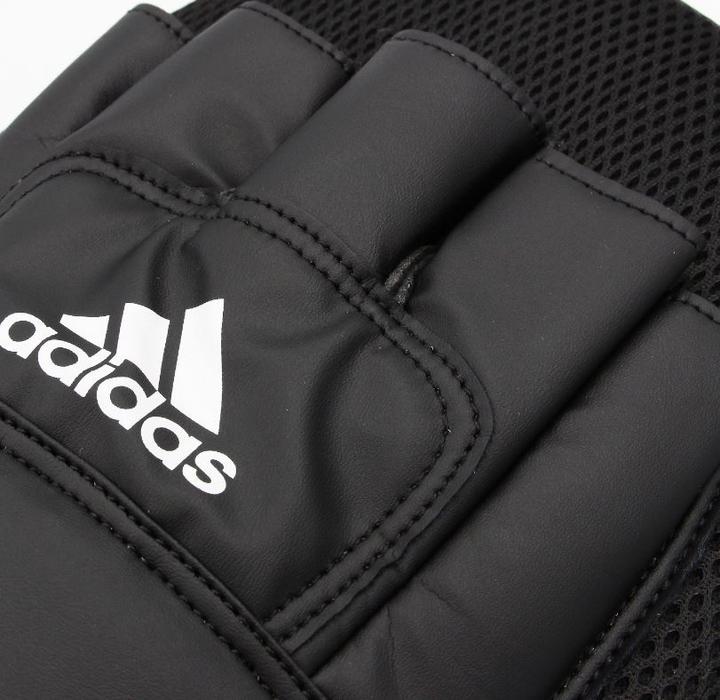 Produktbild adidas Box Set Boxhandschuhe & Pratzen (10 OZ, S, M, L)
