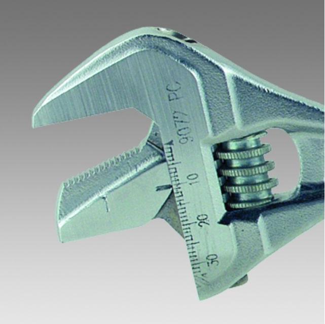 Actual product image Bahco 28 mm ERGO adjustable spanner, with rubberised handle and adjustable jaw (28 mm)