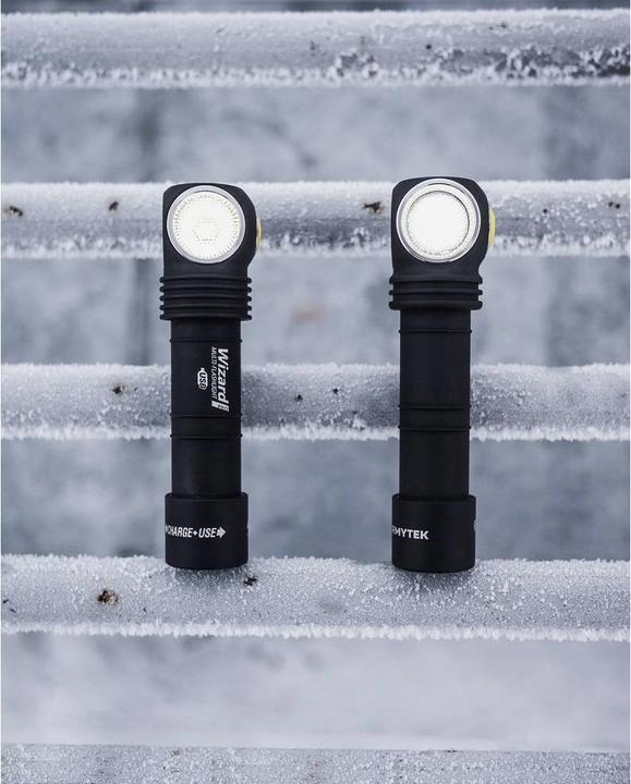 Productafbeelding ArmyTek Wizard C2 Pro Magneet Multifunctionele Lamp USB XHP50.2 warm (11.20 cm, 2500 lm)