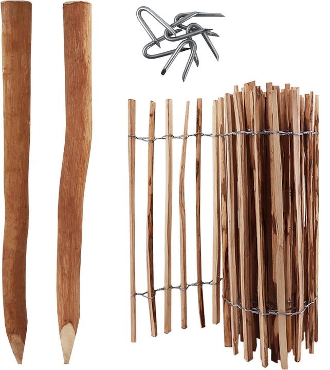 Produktbild Aquagart 5m Komplett Set Staketenzaun 50cm hoch Lattenabstand 4-6cm mit 5 Holzpfosten 1,05m lang & Krampen