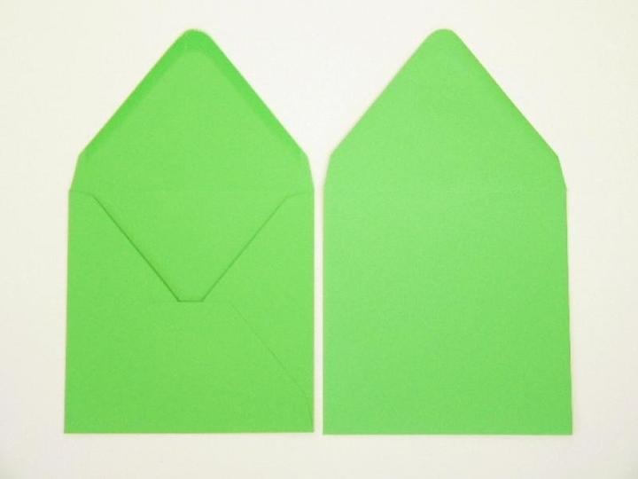 Produktbild Blanke Briefumschläge 160x160mm 120g/qm gummiert VE=100 Stück grüner apfel (100 x)