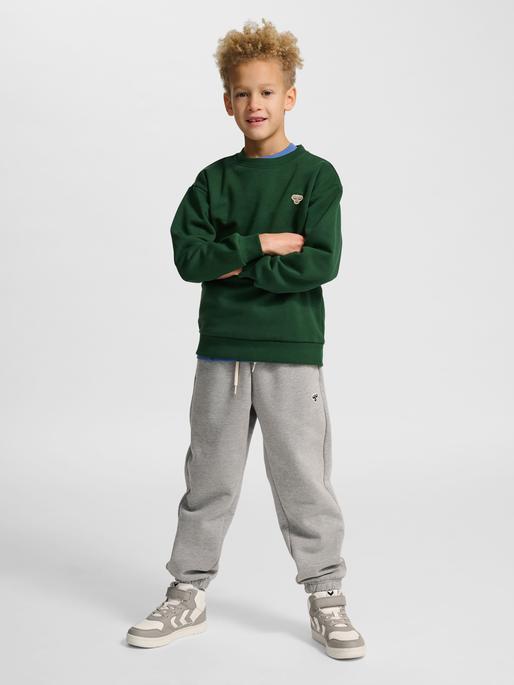 Produktbild hummel Hmljr Loose Crewneck Bee (24, 25, 26, 27, 28)