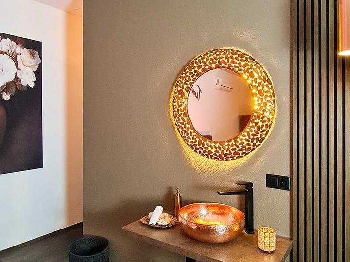 Produktbild Smartbox Verwöhnzeit zu zweit: Romantische Auszeit im privaten Spa-Loft in Sursee für 2 (2 Pers.)