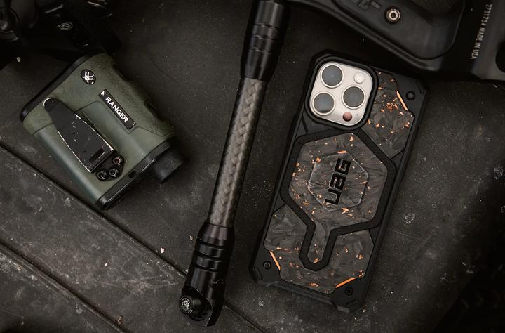 Productafbeelding UAG Monarch Pro - Limited Edition (Apple iPhone 16 Pro Max)