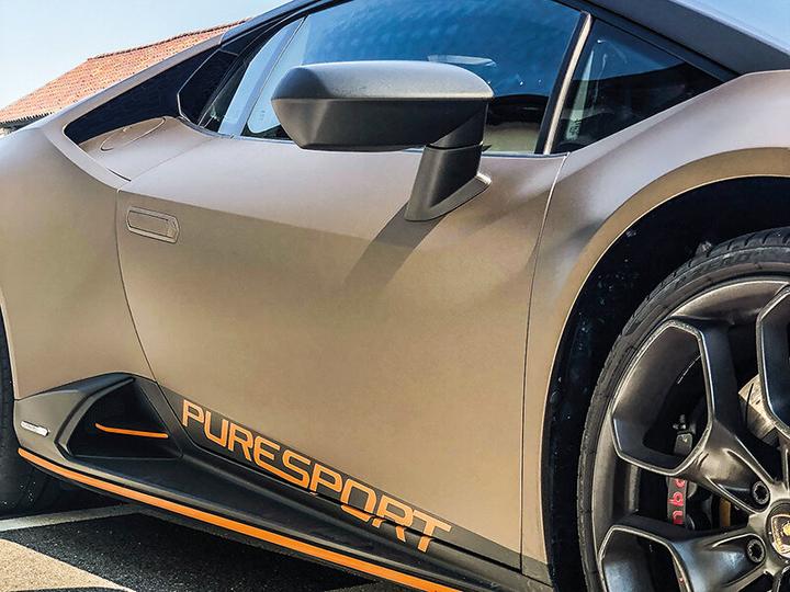 Produktbild Smartbox 1 aufregende Runde in einem Lamborghini Huracán EVO auf der Rennstrecke von Vairano (1 Pers.)