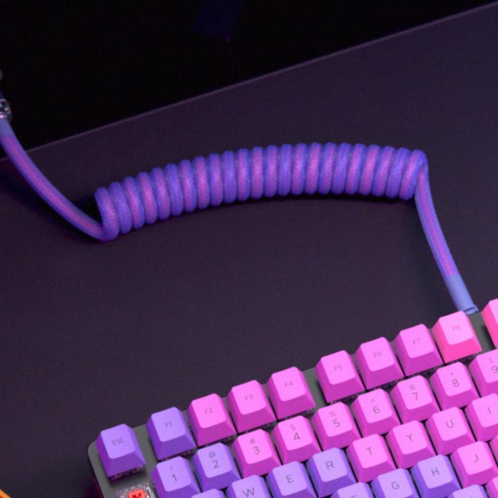 Actual product image Glorious GMMK Coiled Cable Nebula, coiled cable, USB-C/USB-A - purple/silver