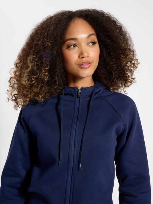 Actual product image hummel Red Heavy Zip Hoodie Woman (S)