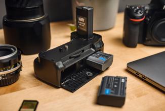 Actual product image Newell Battery Battery Pack MB-D780 by Nikon (Camera battery)
