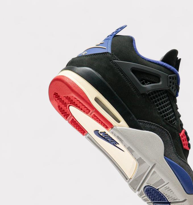 Image du produit Nike Air Jordan 4 (47)