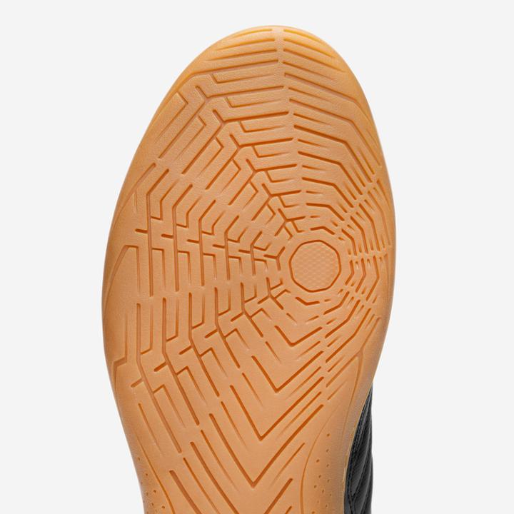 Image du produit Kipsta Chaussures de futsal 100 Noir Caramel (39)