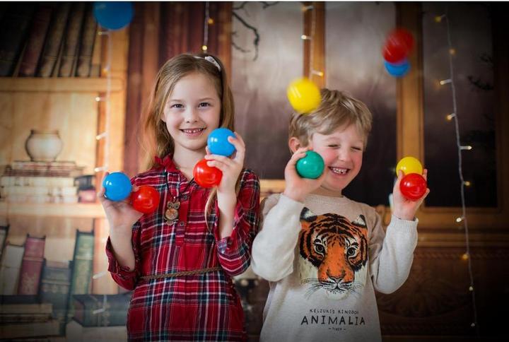 Actual product image Knorrtoys Bälleset ca. Ø6 cm - 300 balls/colorful