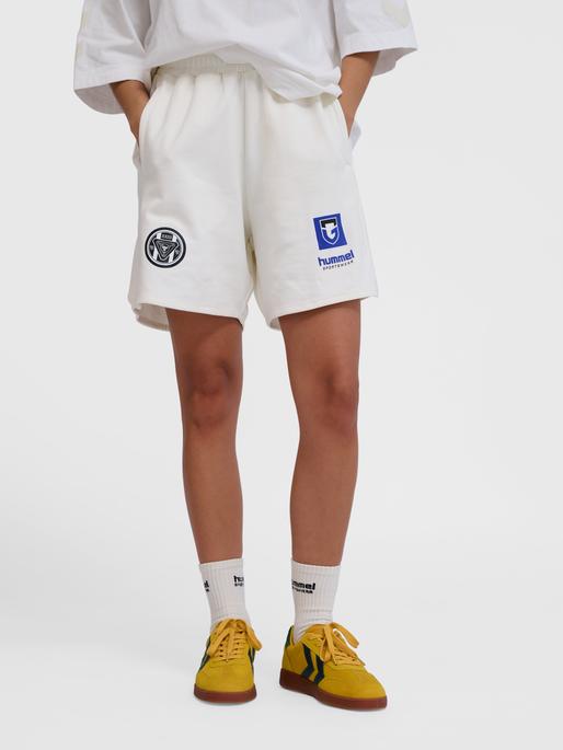 Actual product image hummel Hmloversized Shorts Gamba (M)