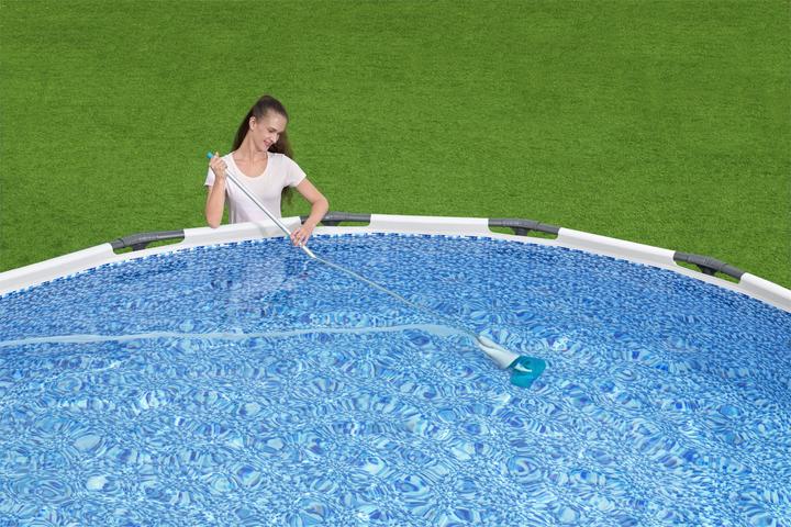 Actual product image Komelon Bestway Odkurzacz do czyszczenia basenu (58212)