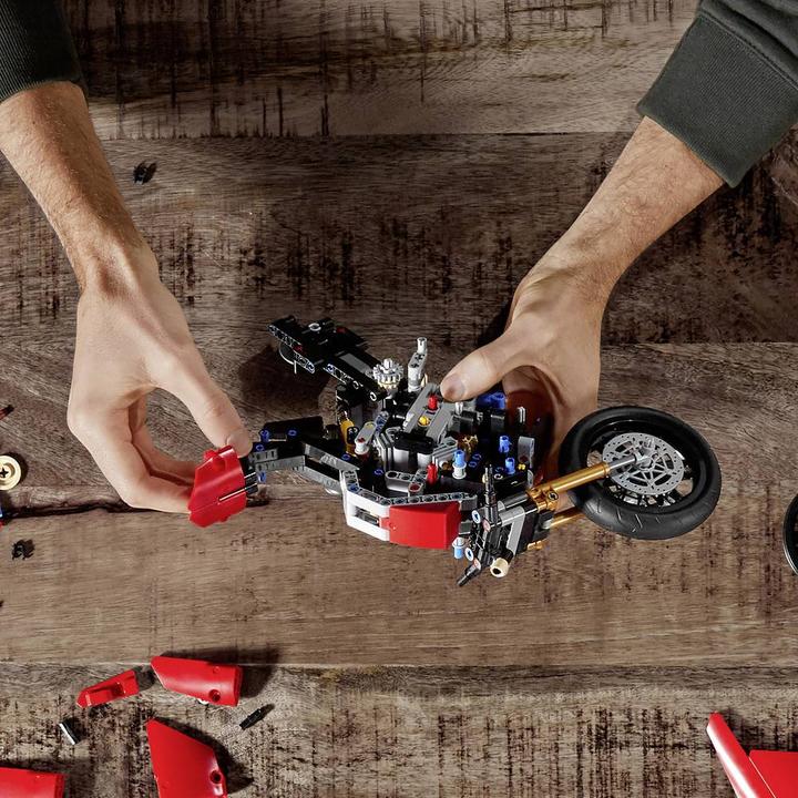 Immagine prodotto LEGO Ducati Panigale V4 R (42107, LEGO Technic)