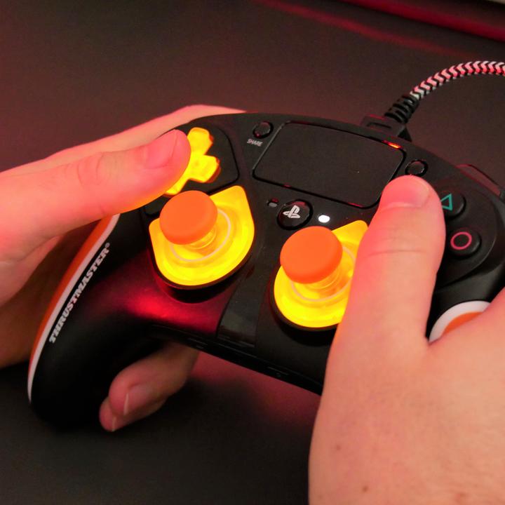 Actual product image Thrustmaster AddOn Gamepad Thrustm. eswap X LED ORANGE CRYSTAL P.XBO/PC (Xbox One S, PC, Xbox One X, Xbox Series S, Xbox Series X)