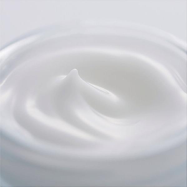 Actual product image Sensai Fresh Cream (40 ml, Day cream)