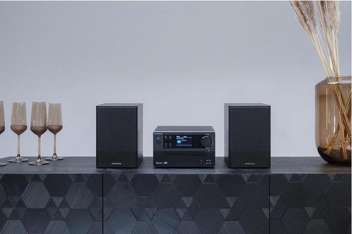 Actual product image Kenwood M-725 DAB (Bluetooth, CD player, 2x 25 W)