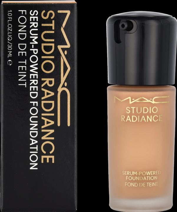 Image du produit MAC Cosmetics M.A.C. Studio Rad Serum Pow Fond de Teint NW15 (NW15)