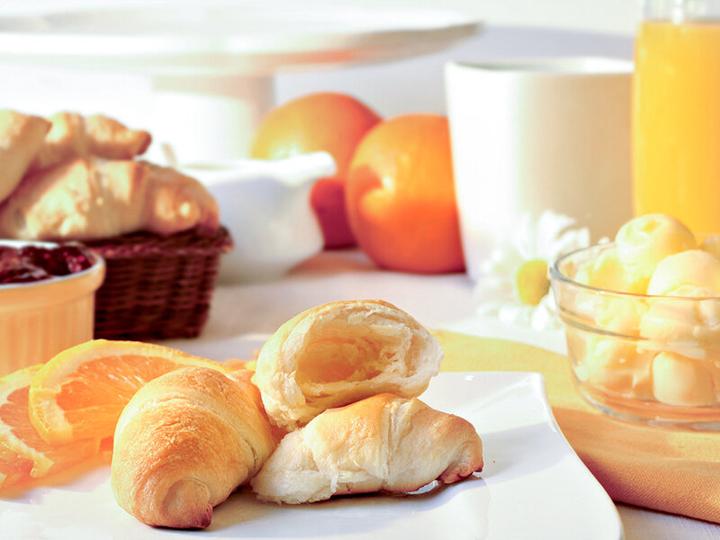 Produktbild Smartbox Entspannender Kurzurlaub in Europa: 3 Tage im 4* oder 5* Hotel mit Wellnessbehandlung (2 Pers.)