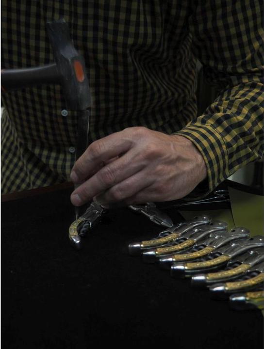 Actual product image Pulltex Un tire-bouchon DAMASQUINADO (Lever corkscrew)