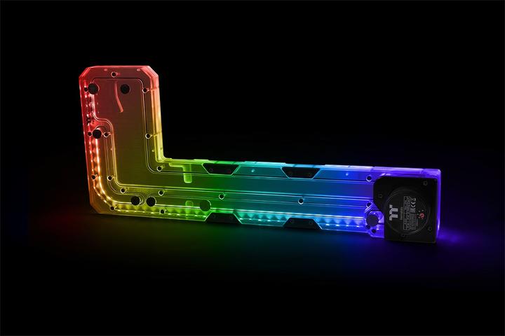 Image du produit Thermaltake Pacifique P5