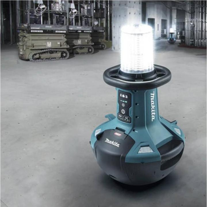 Produktbild Makita LED-Flächenbeleuchtung ML010G | 40 Volt ohne Akkuohne Ladegerät (5500 lm)