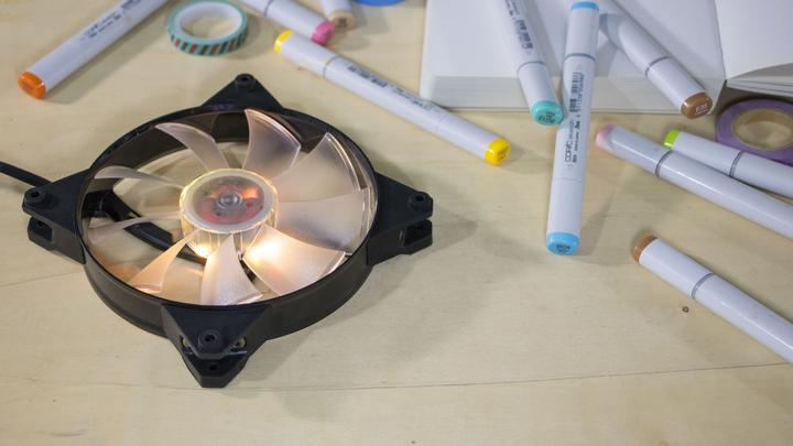 Immagine prodotto Cooler Master MasterFan Pro 140 Flusso d'aria RGB (140 mm, 1 x)