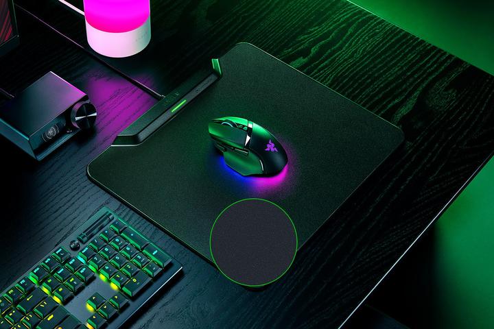 Actual product image Razer HyperFlux V2 - Hard Ed. (M)