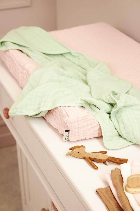 Produktbild Meyco hydrofiele Wickelauflagenbezug pre-washed uni soft pink (50 x 70 cm)