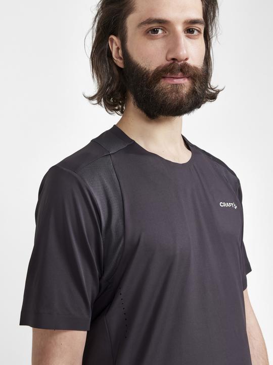 Actual product image Craft ADV HiT SS Tee M (L)